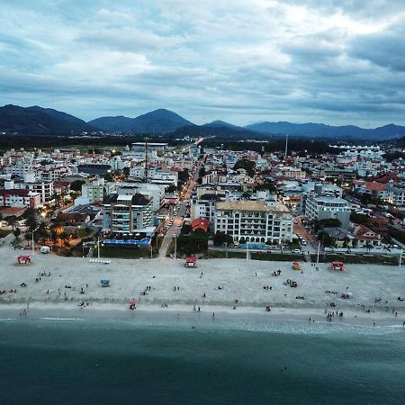 Apartamentos No Lexus Beira Mar ฟลอเรียนอโปลิส ภายนอก รูปภาพ