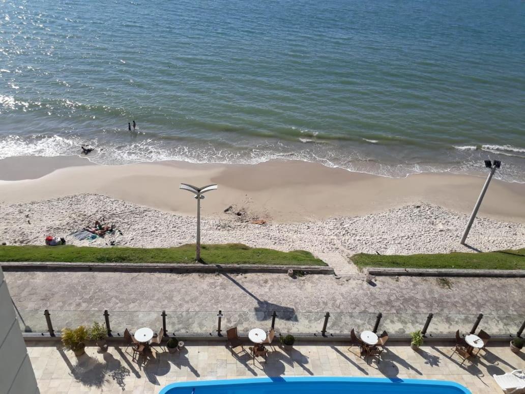 Apartamentos No Lexus Beira Mar ฟลอเรียนอโปลิส ภายนอก รูปภาพ