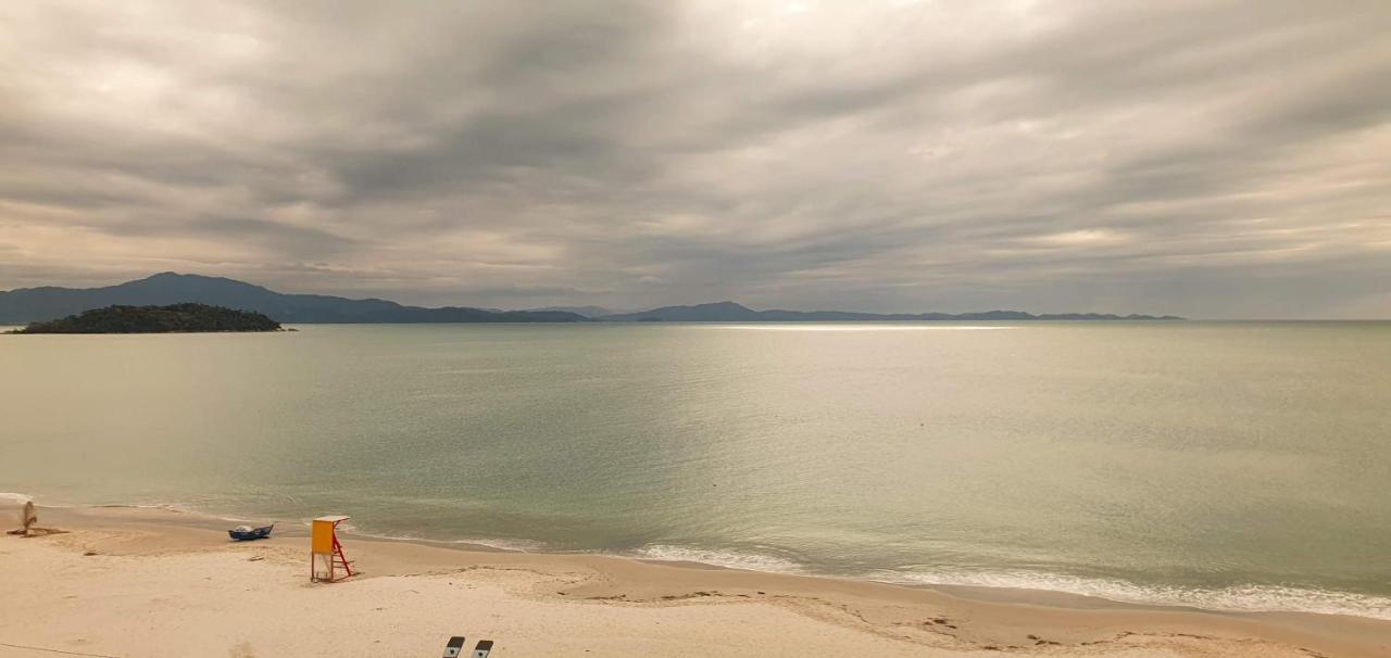 Apartamentos No Lexus Beira Mar ฟลอเรียนอโปลิส ภายนอก รูปภาพ