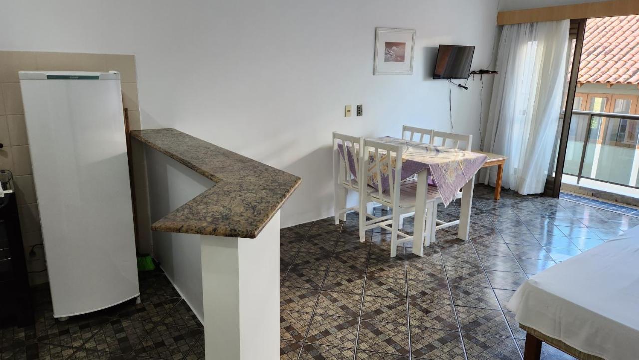 Apartamentos No Lexus Beira Mar ฟลอเรียนอโปลิส ภายนอก รูปภาพ