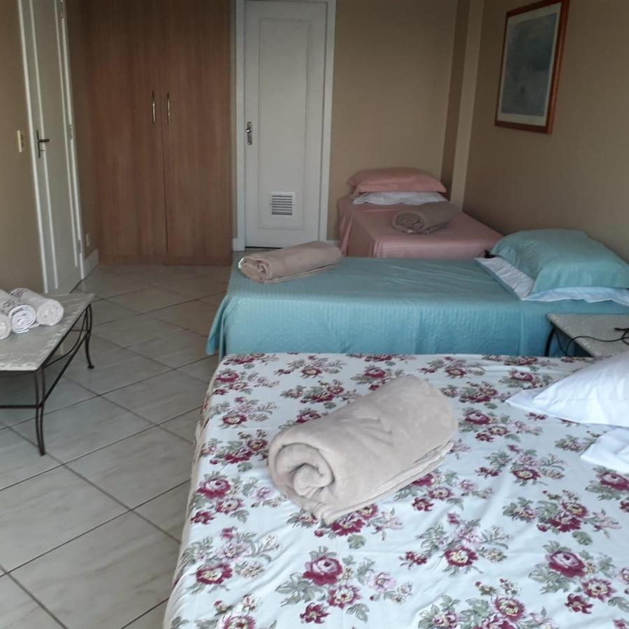 Apartamentos No Lexus Beira Mar ฟลอเรียนอโปลิส ภายนอก รูปภาพ